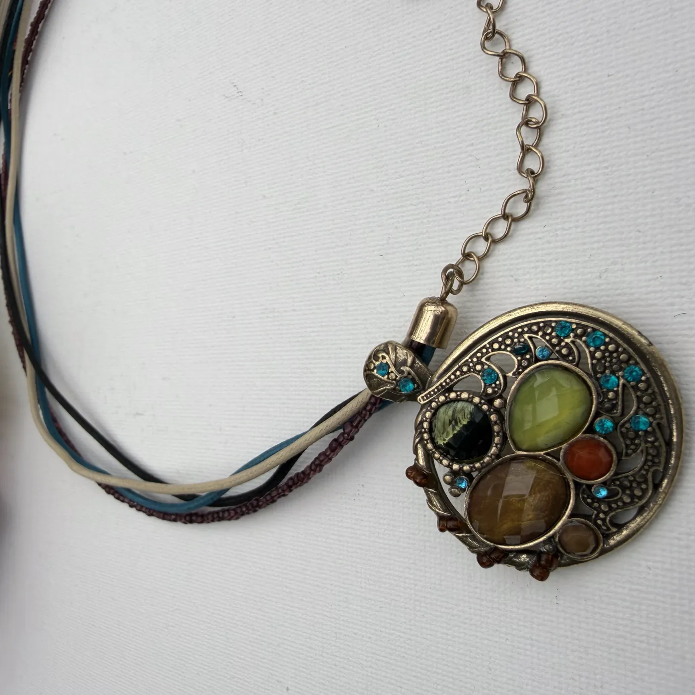 Amber & Green Cabochon — view 3