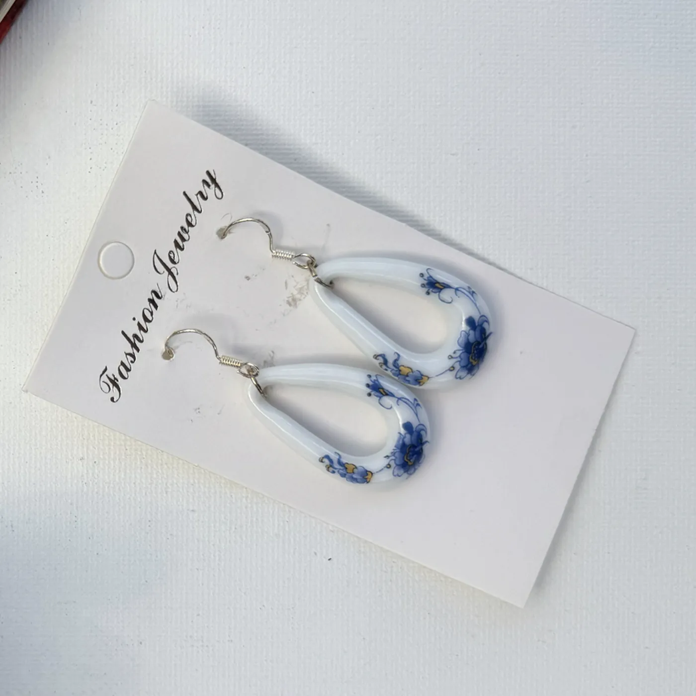 Blue Willow Teardrops — view 2
