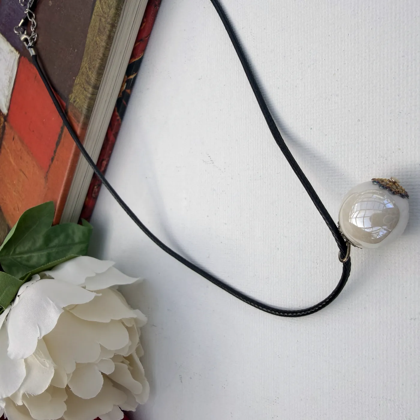 Pearl Glaze Pendant